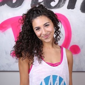 Meet your Posher, Jaclyn